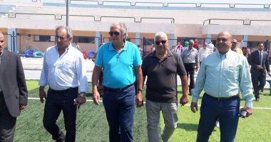 بالصور.. جوزيه يتفقد مركز شباب التجمع الأول